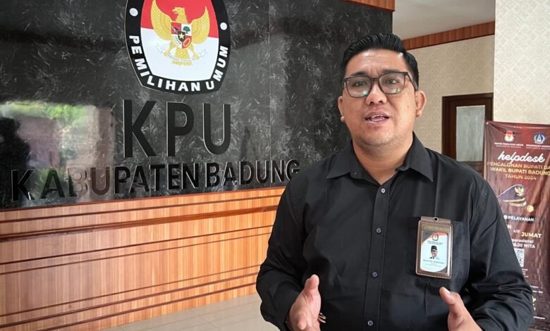 Koordinator Divisi Sosialisasi, Pendidikan Pemilih, Partisipasi Masyarakat dan Sumber Daya Manusia KPU Badung, Agung Rio Swandisara. (Ist)