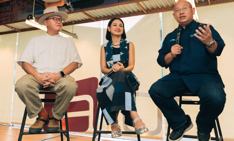 Acara Konferensi Pers Golo Mori Jazz 2024 di Beacwalk, Kuta Bali, Jumat (25/10/2024). Ket.Foto: Andien (Tengah), Bagas Indyatmoyo selaku Direktur Jazz Gunung Indonesia dan penyelenggara acara (kiri) dan Direktur Utama ITDC, Ari Respati (kanan).