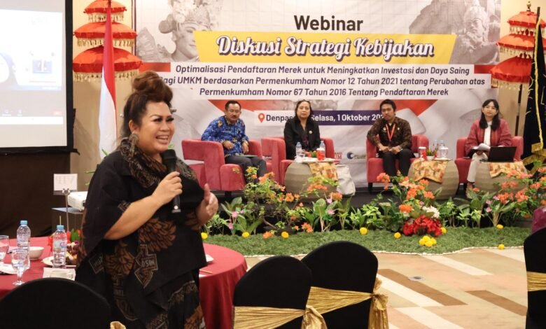 Suasana Webinar Diskusi Strategi Kebijakan dengan mengambil tema Optimalisasi Pendaftaran Merek untuk Meningkatkan Investasi dan Daya Saing Bagi UMKM di B Hotel Kuta, Selasa (1/10/2024)