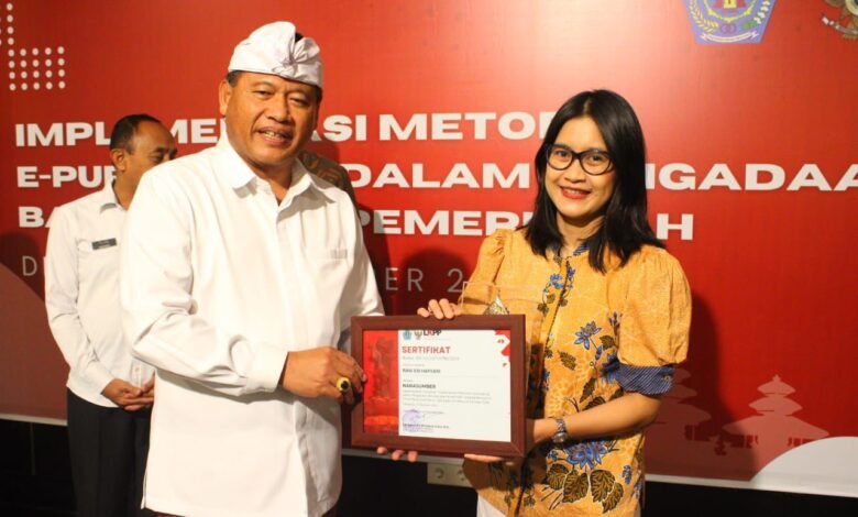 Ida Bagus Alit Wiradana di acara Sosialisasi Implementasi E-Purchasing oleh Pemkot Denpasar Melalui Bagian Pengadaan Barang dan Jasa, Rabu (16/10/2024) di Prime Hotel Sanur.