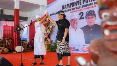 Paslon nomor urut 2 Wayan Koster dan I Nyoman Giri Prasta (Koster-Giri). (Ist)