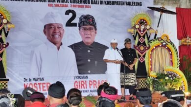 Wayan Koster dan Giri Prasta saat kampanye terbuka di Kecamatan Sukasada, Buleleng (3/10/2024)