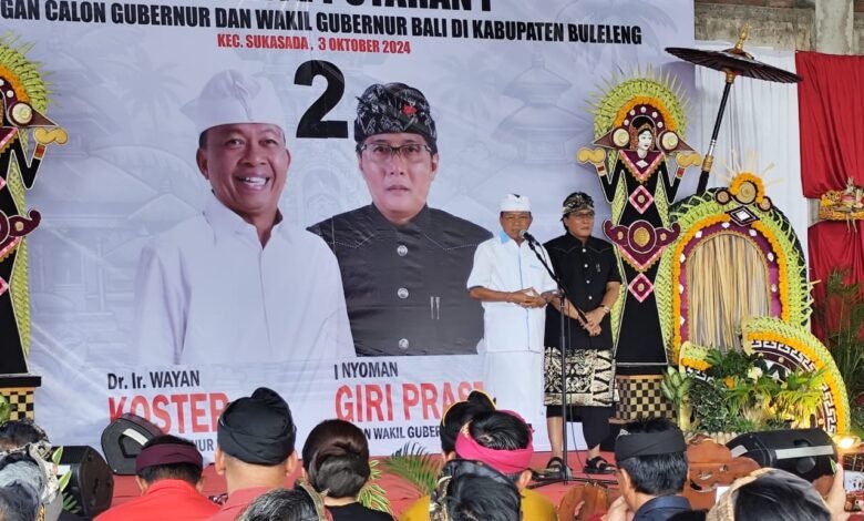 Wayan Koster dan Giri Prasta saat kampanye terbuka di Kecamatan Sukasada, Buleleng (3/10/2024)