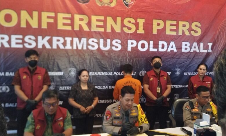 Direktorat Reserse Kriminal Khusus (Ditreskrimsus) Polda Bali berhasil mengungkap kasus pegadaian ilegal di wilayah Jembrana dan menetapkan satu tersangka, yaitu IPABW alias Agus Weng-Weng, Selasa (5/11/2024).