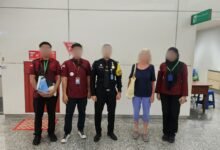 WNA (Warga Negara Asing) asal Swiss berinisial HED (74) Dideportasi oleh Pihak Imigrasi Singaraja pada Jumat (8/11/2024) karena Overstay 275 hari.