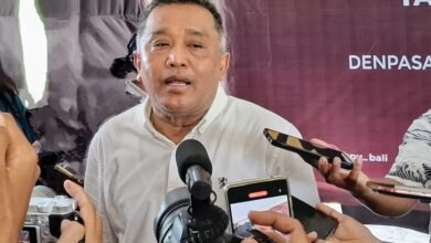 Ketua Komisi Pemilihan Umum (KPU) Provinsi Bali, I Dewa Agung Gede Lidartawan saat pers konferensi usai Media Gathering oleh KPU Bali, Senin(23/12/2024). (Dok/Rahma).