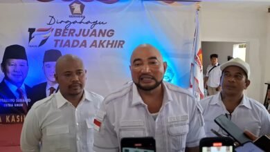 Ketua DPD Partai Gerindra Bali Made Mulyawan Arya alias De Gadjah dalam gelaran HUT ke-17 Partai Gerindra di Kantor DPD Gerindra Bali, Kamis (6/2/2025). (Dok/Rahma).