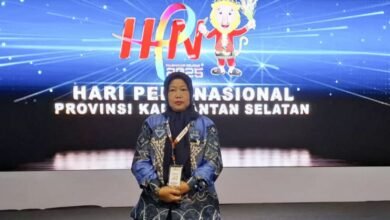 Umi Sjarifah, Pemimpin Redaksi media Sudut Pandang sebagai salah satu jurnalis berprestasi yang penerima penghargaan tertinggi berupa Press Card Number One (PCNO) dari Persatuan Wartawan Indonesia (PWI) Pusat. (Dok/ist).