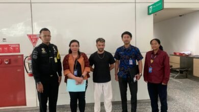 Rumah Detensi Imigrasi (Rudenim) Denpasar mendeportasi dua warga negara asing (WNA) asal Turki dan Australia, Selasa (18/2/2025). (Dok/ist).