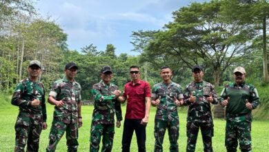 Kepala Lembaga Pemasyarakatan (Lapas) Kelas IIA Jember, RM. Kristyo Nugroho, melakukan kunjungan ke Markas Brigadir Infanteri (Brigif) 9/Dharaka Yudha/2 Kostrad di Jember, Kamis (13/3/2025). (Dok.istimewa).