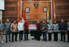 Gubernur Bali, Wayan Koster, menerima kunjungan kerja Komisi VIII DPR RI pada masa reses Persidangan I Tahun Sidang 2025–2026 di Denpasar. (dok.istimewa)