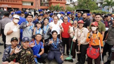 Gubernur Bali Wayan Koster bersama Menteri Lingkungan Hidup RI Hanif Faisol Nurofiq dan Wali Kota Denpasar I.G.N. Jaya Negara turun langsung ke kawasan Pasar Badung dan Pasar Kumbasari, Minggu (14/9/2025). (dok.istimewa)