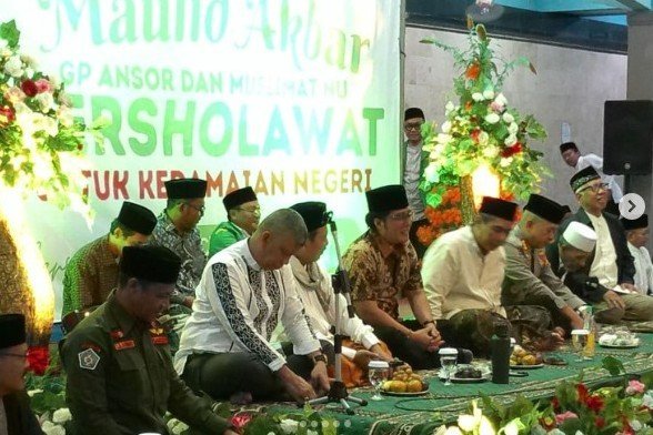Wakil Gubernur Bali, I Nyoman Giri Prasta, menghadiri peringatan Maulid Nabi Muhammad SAW 1447 H di Masjid Al-Ihsaan, Sanur, Denpasar, Selasa (16/9/2025). (dok.istimewa)