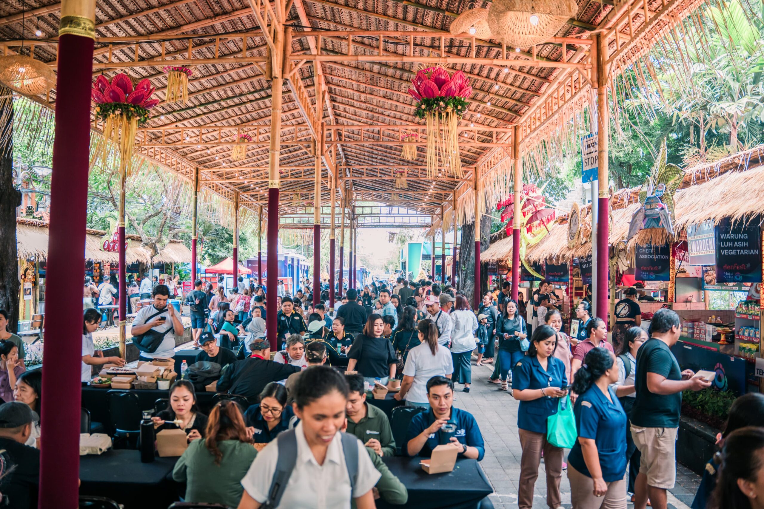 Suasana penyelenggaraan Denpasar Festival (Denfest) ke-18. (Dok. Istimewa)