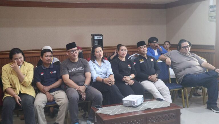 Bawaslu Denpasar gelar Ngabuburit Pengawasan bersama OKP dan mahasiswa, Jumat (13/3/2026). (Dok. Istimewa)