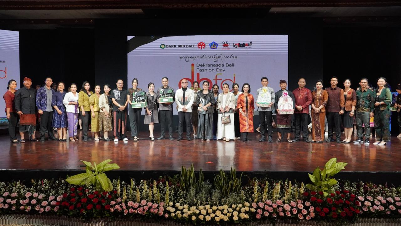 Dekranasda Bali Fashion Day (DBFD) ke-2 yang digelar di Taman Budaya Art Centre Denpasar, Rabu (25/2/2026). (dok: istimewa)