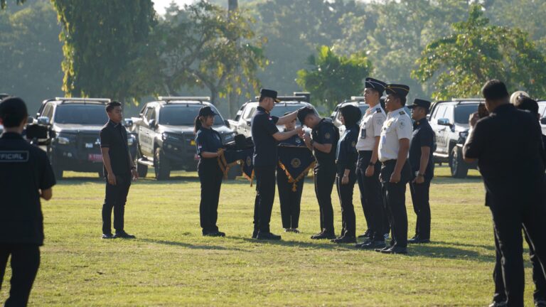 Dirjen Imigrasi Hendarsam Marantoko saat meresmikan Satgas Patroli Dharma Dewata, Rabu (15/4/2026). (Dok: Istimewa)