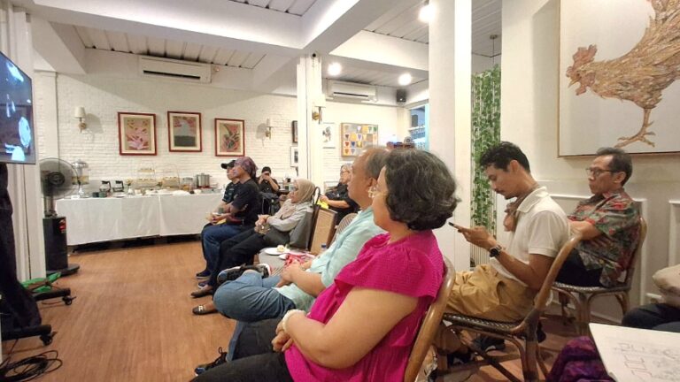 Pemutaran film dokumenter fiksi ROOTS: One Hundred Years of Walter Spies in Bali di Gruham Coffee & Bistro, Minggu (3/5/2026). (dok: istimewa)