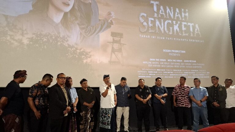 Kepala Kanwil BPN Provinsi Bali, Eko Priyanggodo saat memberikan kesan dan pesan film Tanah Sengketa usai nonton bareng yang berlangsung di Cinepolis Sidewalk Jimbaran, Kabupaten Badung, Kamis (25/6/2026). (dok: Kirania)