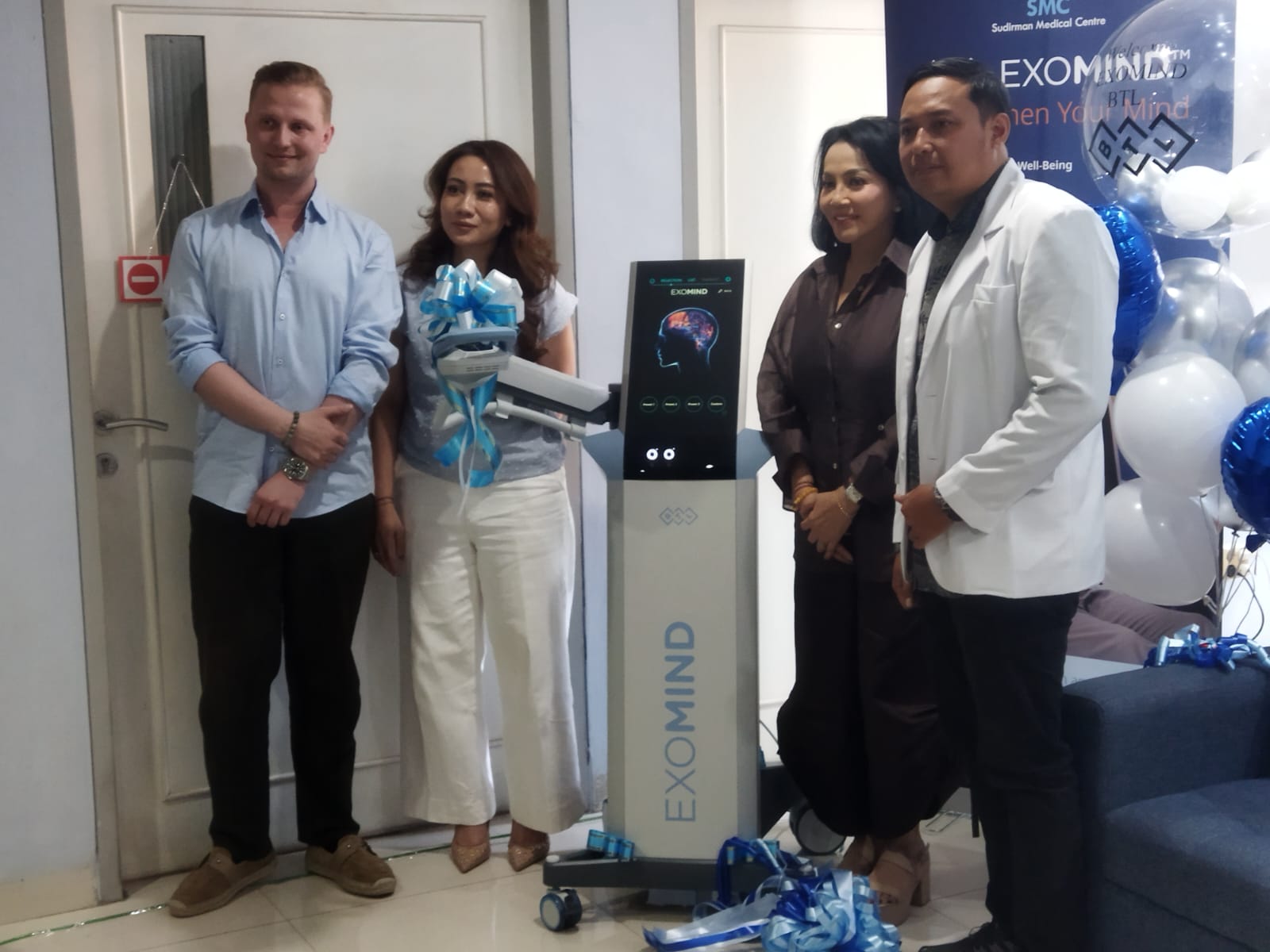 Sudirman Medical Centre (SMC) Denpasar luncurkan layanan Exo-TMS (Exomind Transcranial Magnetic Stimulation) di Denpasar, pada Minggu (7/6/2026). (dok: realitasbali)