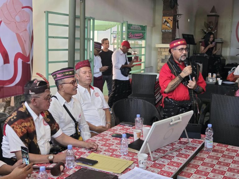 Sensilaus Dore terpilih sebagai Ketua Umum Ikatan Keluarga Besar Flobamora (IKB Flobamora) Bali untuk periode 2026-2029. (dok: istimewa)