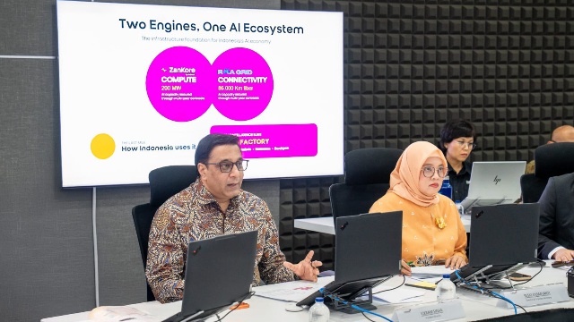 Presiden Direktur dan CEO, Vikram Sinha dalam Rapat Umum Pemegang Saham Luar Biasa (RUPSLB), pada Selasa (29/9/2026). (dok: istimewa)