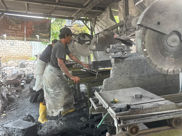 Wayan Budiasa, pengusaha batu alam. (dok: istimewa)