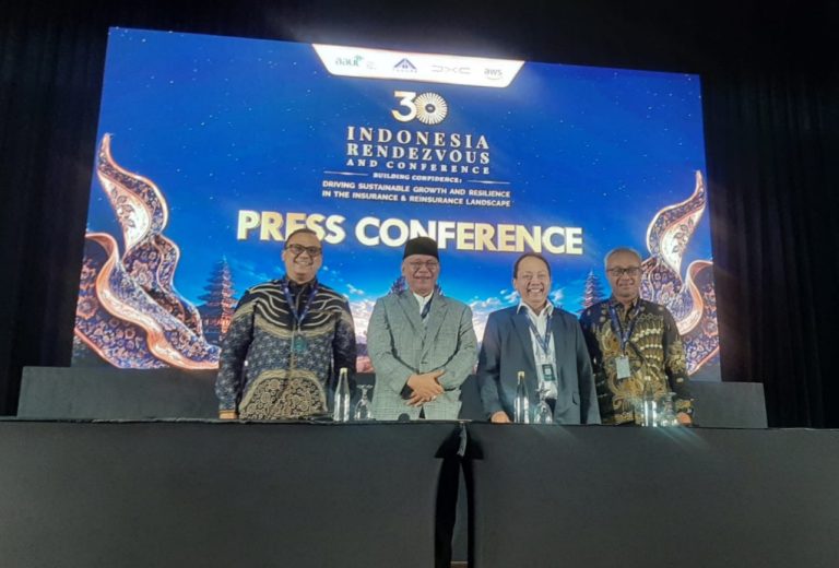 (Foto dari kiri ke kanan) Muhammad Iqbal, Budi Herawan, Heri Supriyadi dan Cipto Hartono, dalam diskusi The 30th Indonesia Rendezvous 2026, Rabu (14/10/2026). (dok: istimewa)